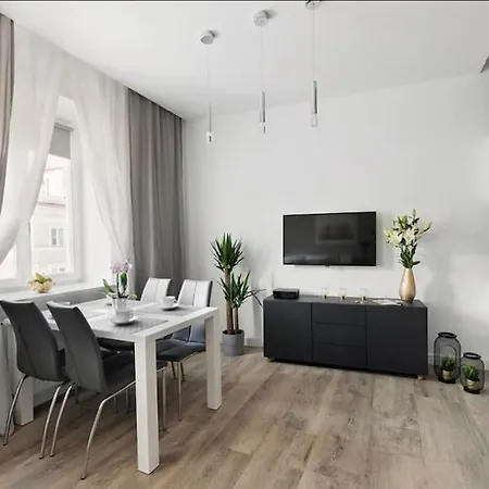 Nowy Swiat 60 - 170 M Do Metra - Prywatne Mieszkanie W Centrum Warszawy - Better Appartamento *