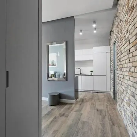 Nowy świat 60 - 170 M Do Metra - Prywatne Mieszkanie W Centrum Warszawy - Better Warszawa