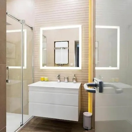 Apartament Nowy świat 60 - 170 M Do Metra - Prywatne Mieszkanie W Centrum Warszawy - Better *