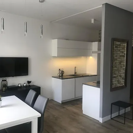 Nowy Swiat 60 - 170 M Do Metra - Prywatne Mieszkanie W Centrum Warszawy - Better * Varšava